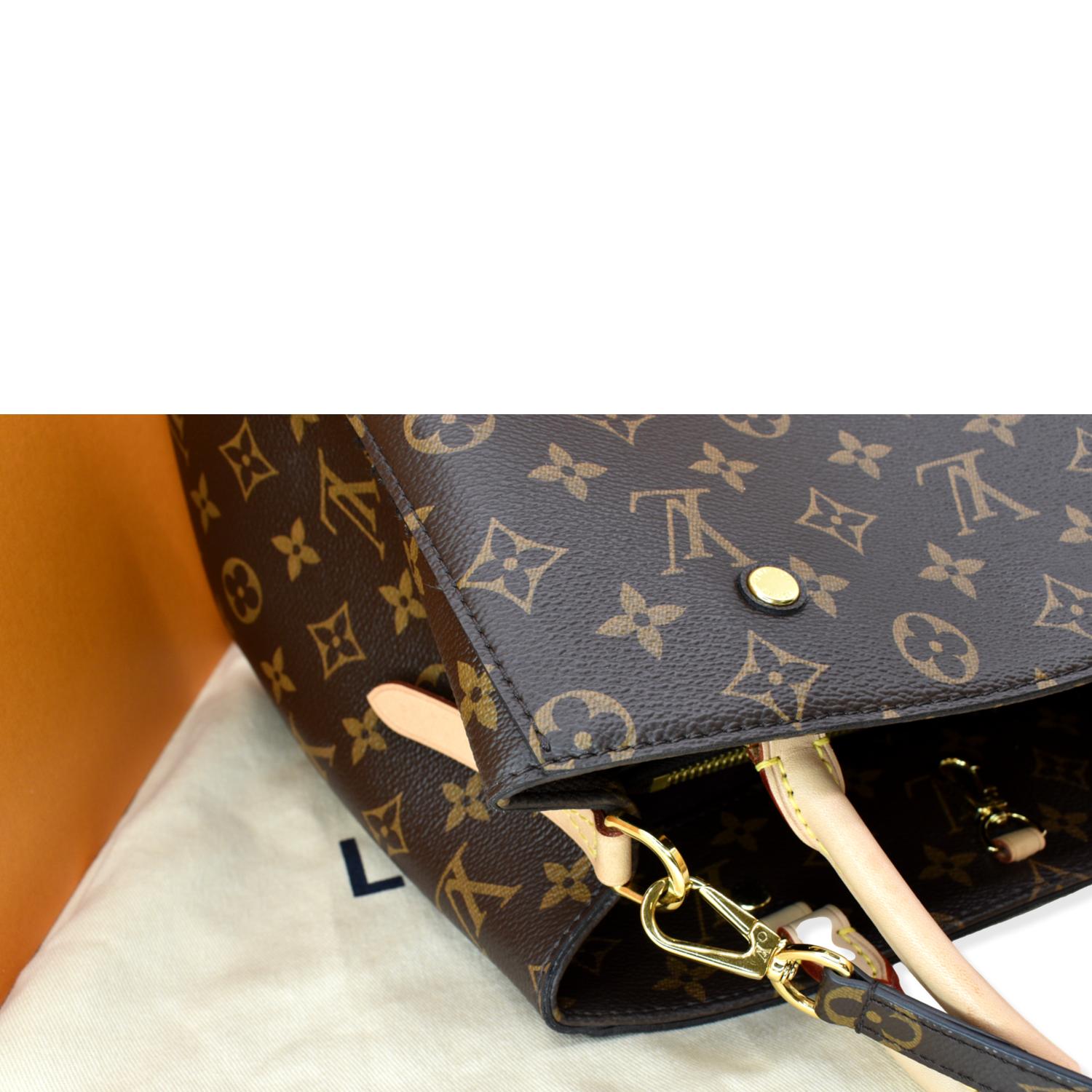 Louis Vuitton Dog bag in Monogram canvas and leather Dark brown Cloth  ref.662937 - Joli Closet