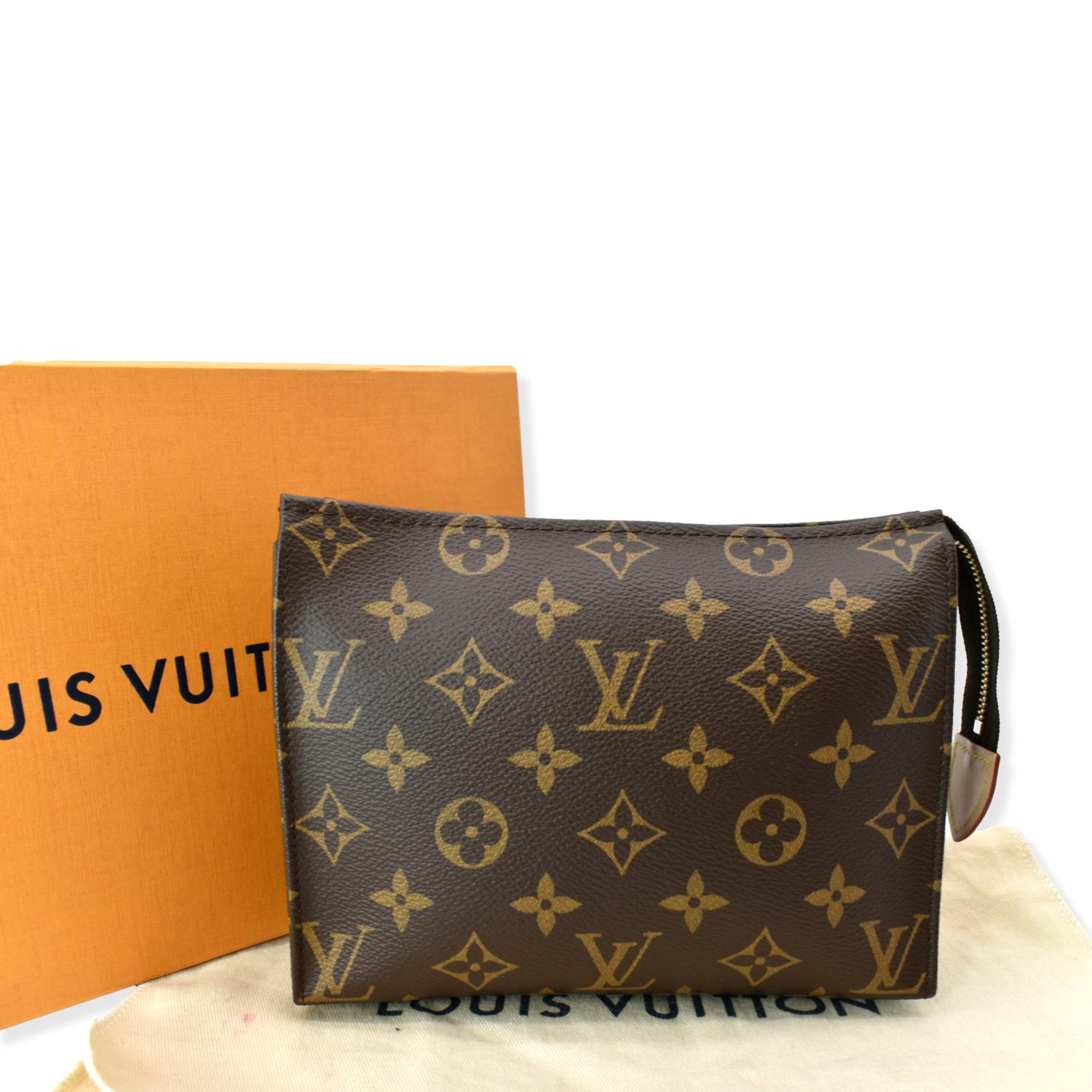 LOUIS VUITTON MONOGRAM Toiletry 19 Cosmetic Case, Make-up Pouch, BOX