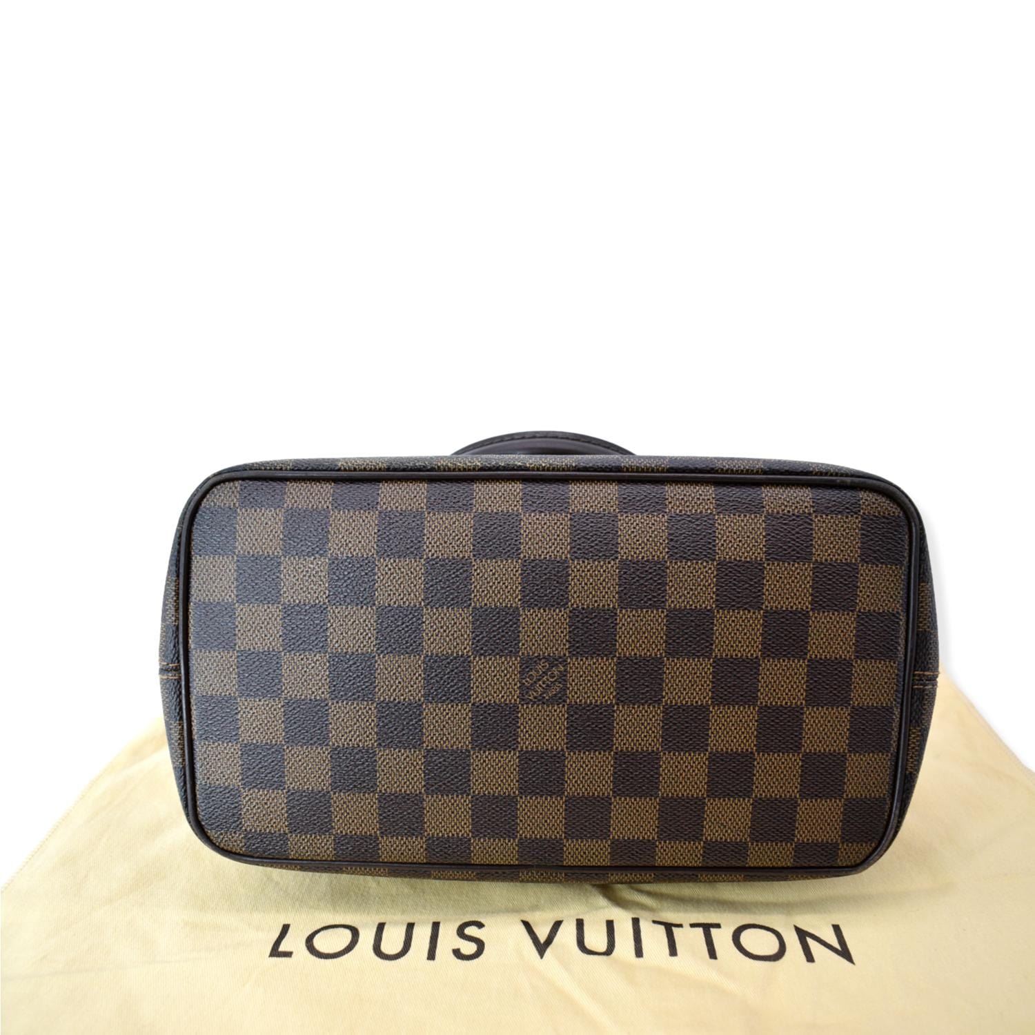 Louis Vuitton Damier Ebene Favorite PM Shoulder Bag (SHF-23449)