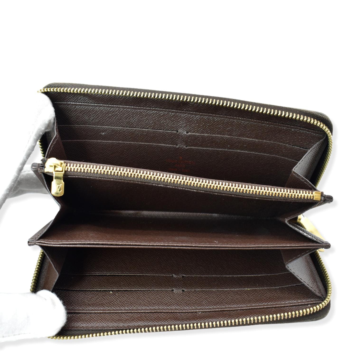 Louis Vuitton Damier Ebene Zippy Wallet For Sale at 1stDibs  louis vuitton  zippy wallet, lv wallets for women, lv zippy wallet