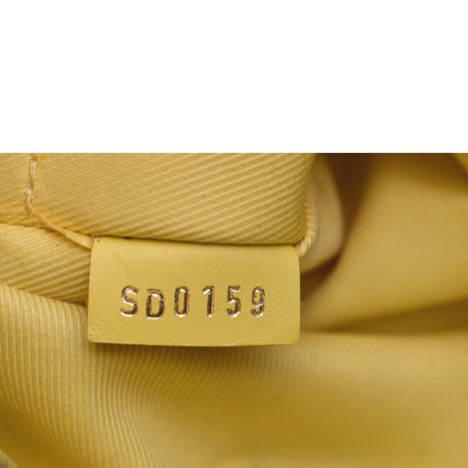 LOUIS VUITTON Monogram Saintonge Shoulder Bag White M43559 LV Auth 32328  Cloth ref.695619 - Joli Closet