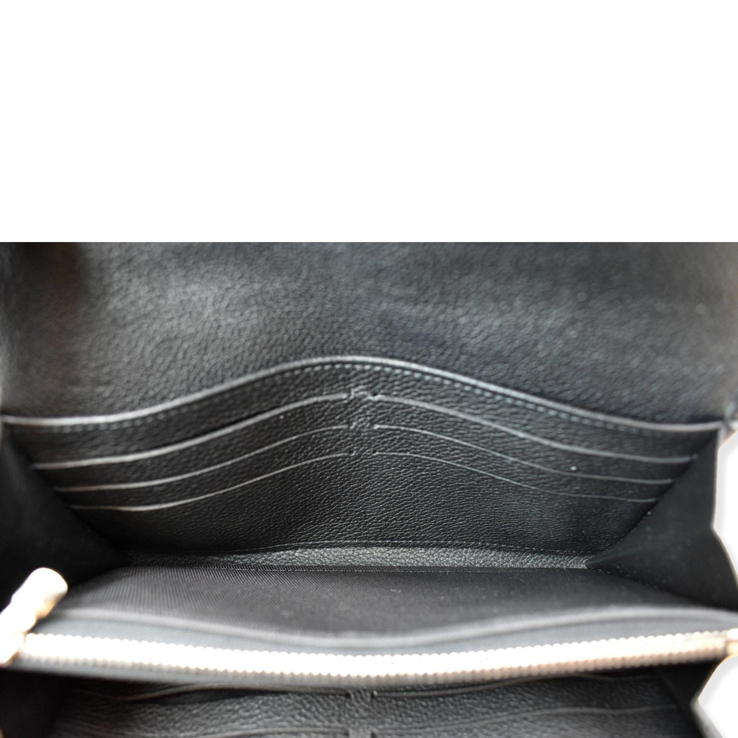 Louis Vuitton 2019 Leather Mylockme Compact Wallet - Black Wallets,  Accessories - LOU667391