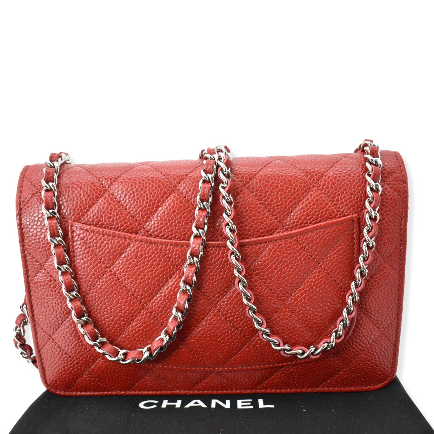 New Vinci Crossbody bag / chanel's style, Women's Fashion, Bags