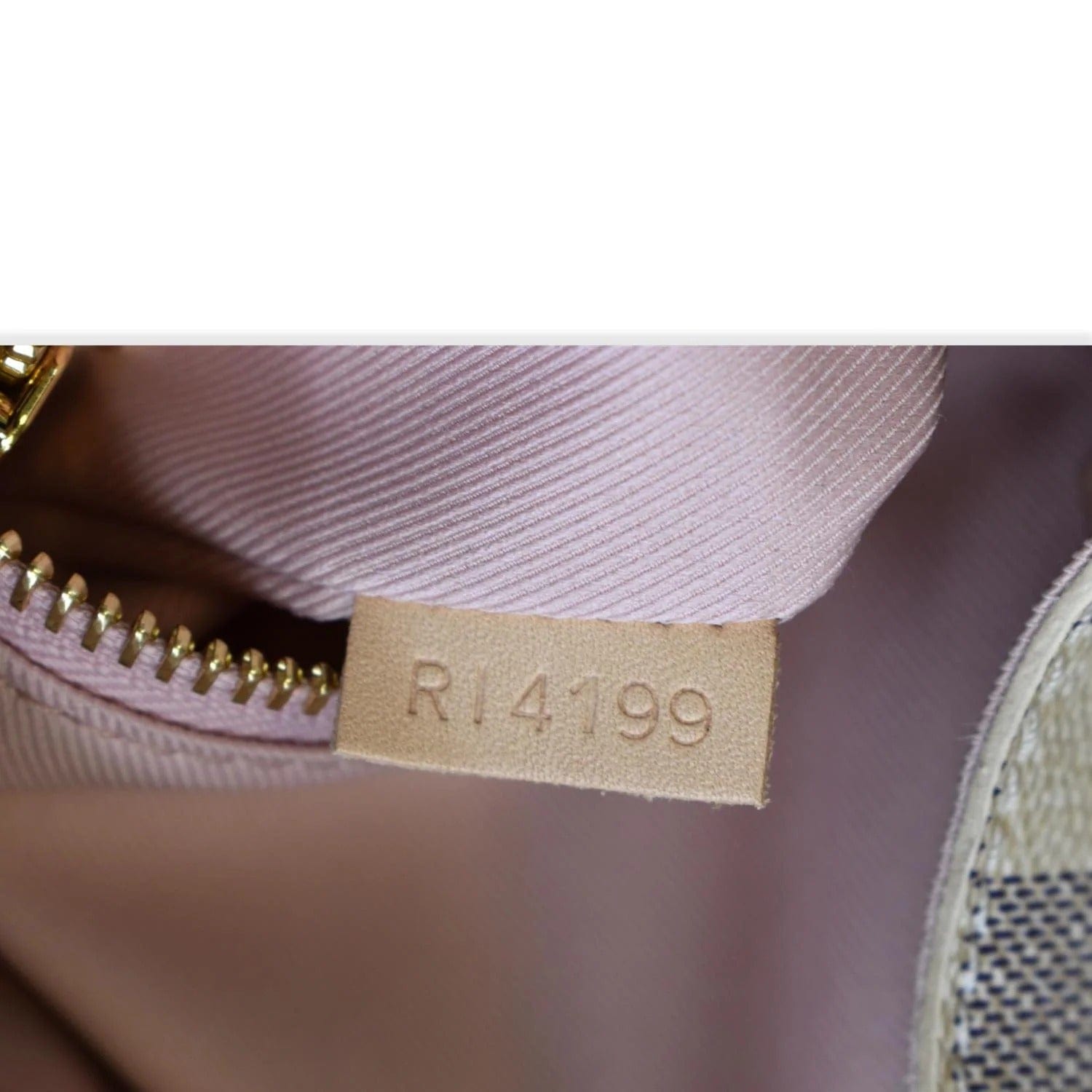 Louis Vuitton Damier Azur Graceful MM - Neutrals Hobos, Handbags -  LOU808488