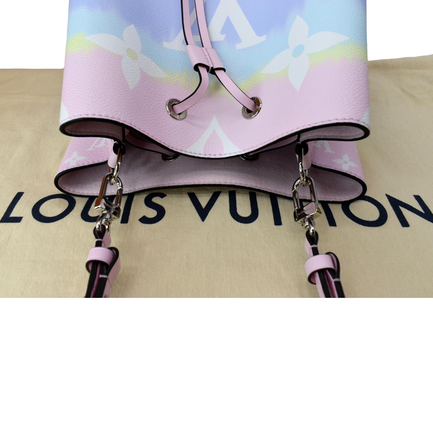 LOUIS VUITTON Monogram Giant LV Escale Neo Noe Shoulder Bag