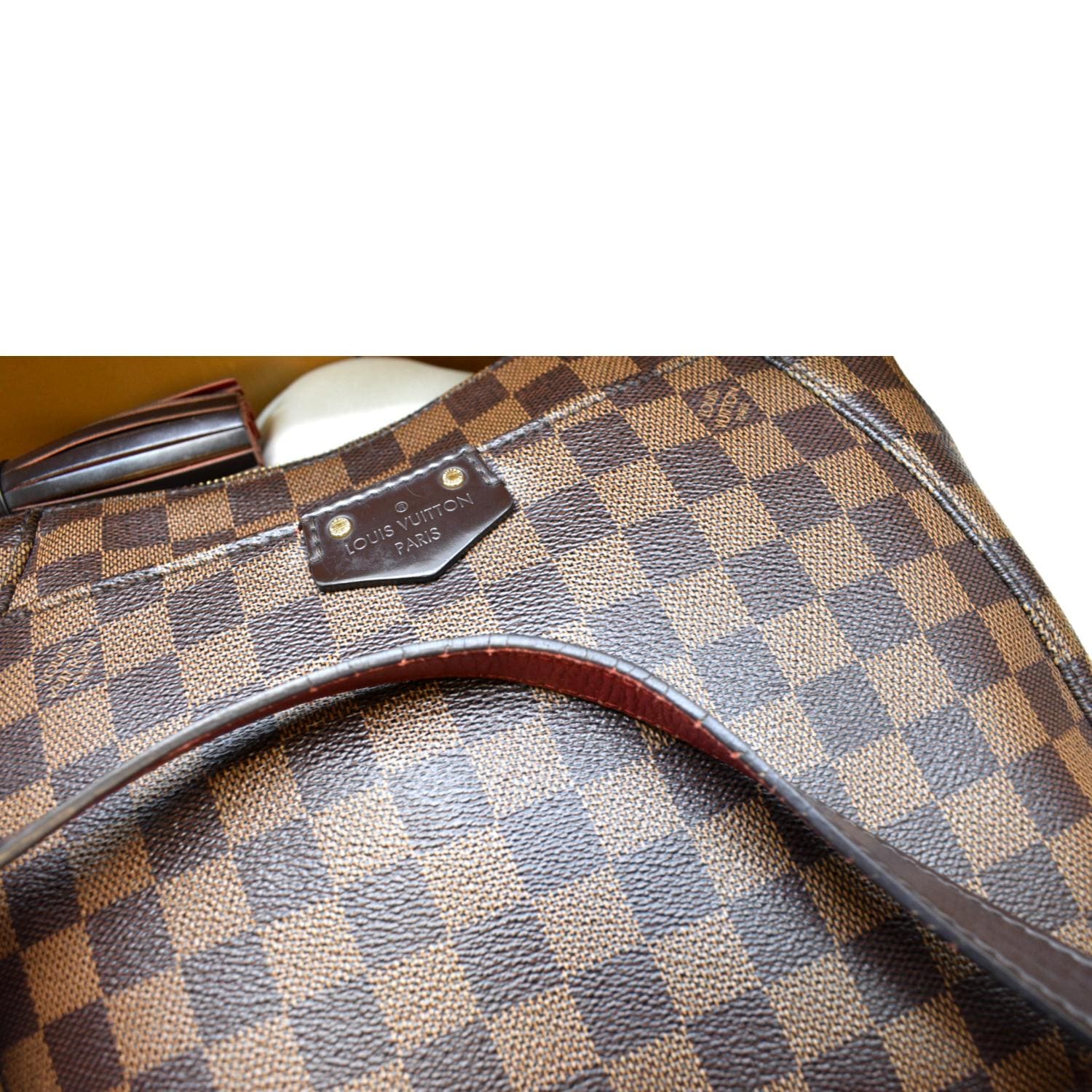 Authentic LOUIS VUITTON Damier South Bank N42230 Shoulder bag #260