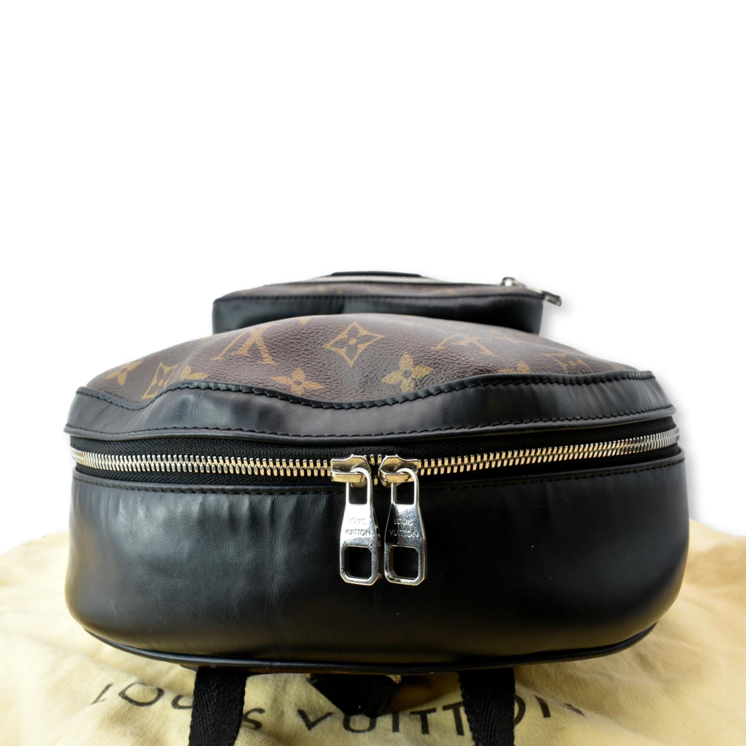 Josh backpack cloth bag Louis Vuitton Brown in Cloth - 37500239