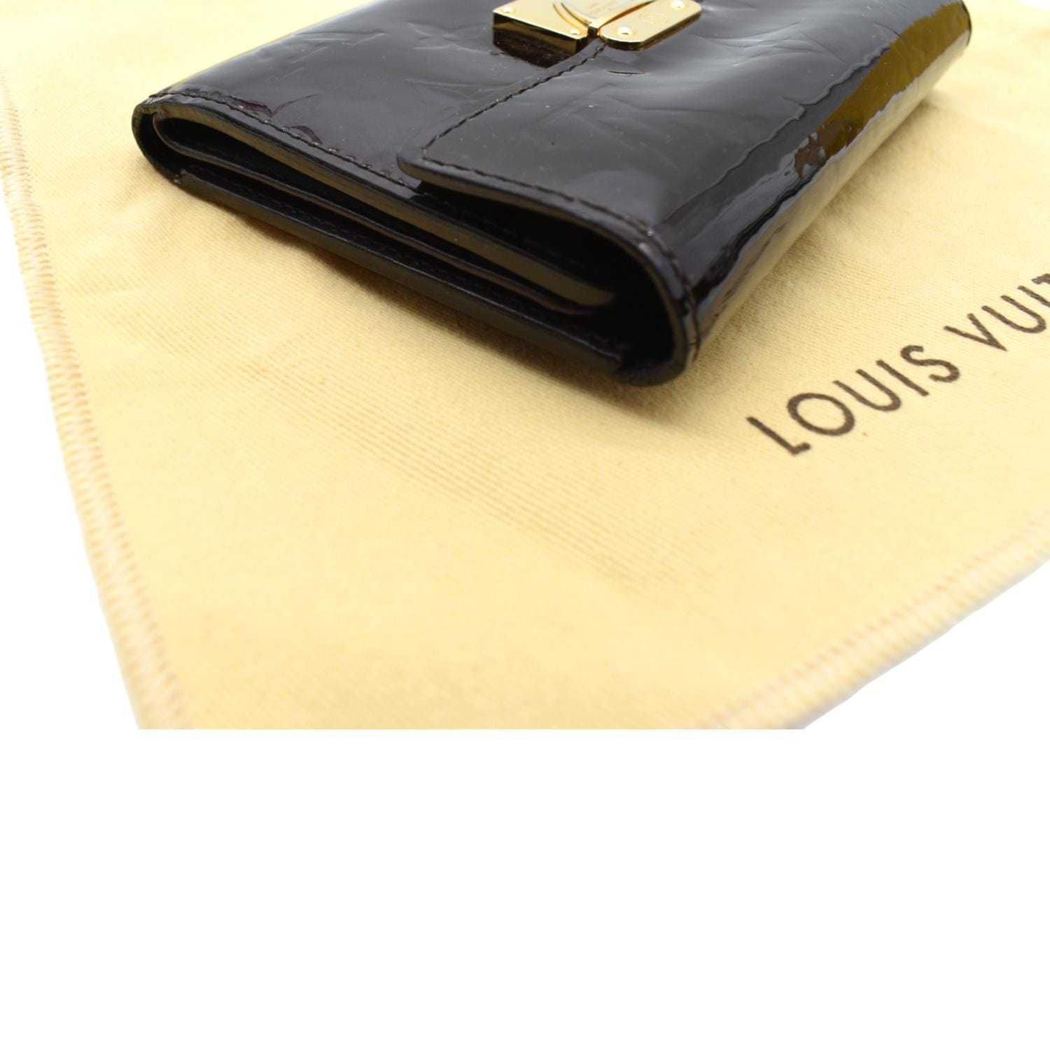 Louis Vuitton Damier Koala wallet [discontinued design], Luxury