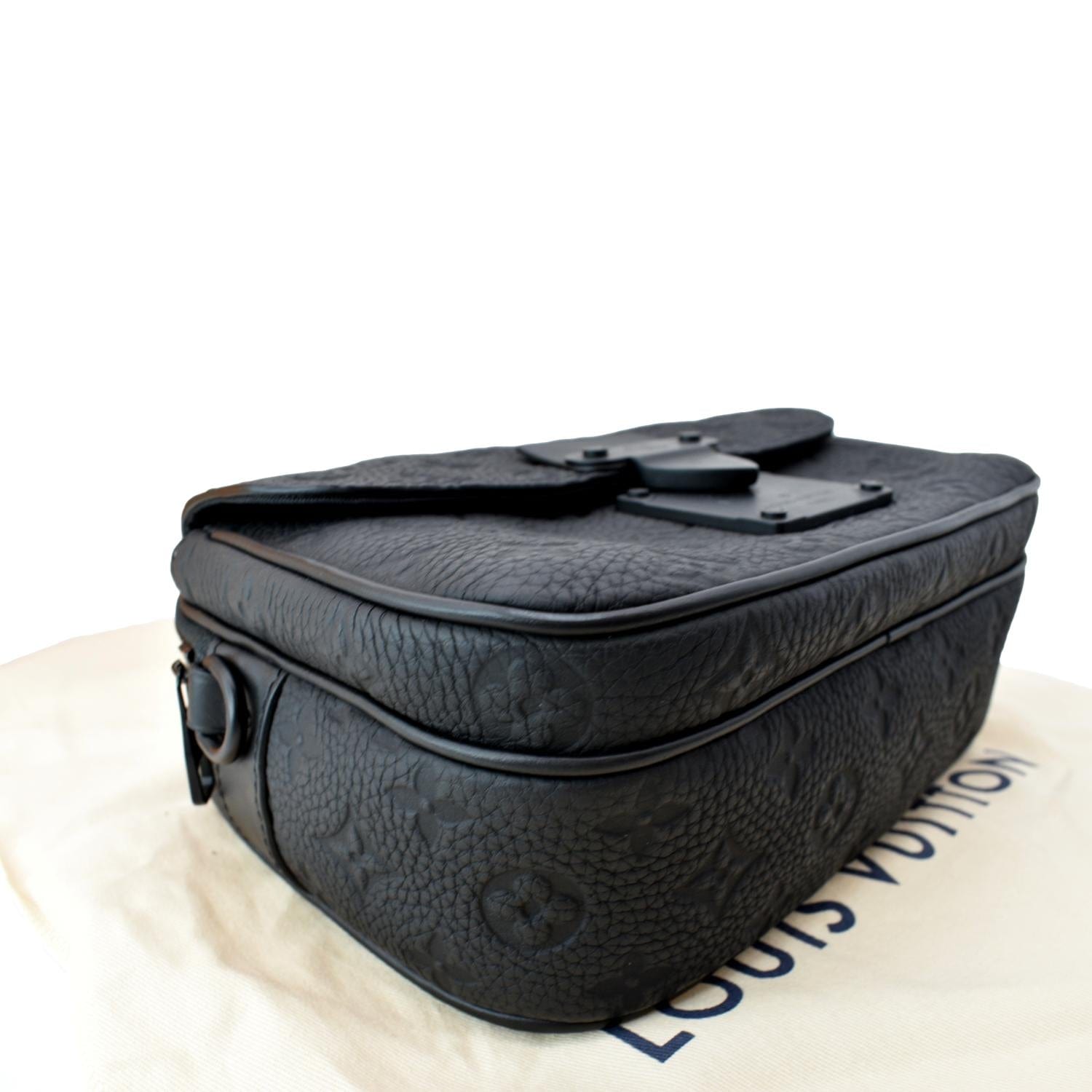 Louis Vuitton Fonzie Monogram Glacé Black Leather Messenger Bag