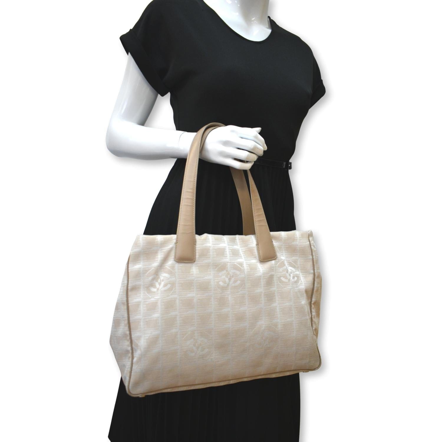 Chanel New Travel Line Nylon Tote Bag (SHG-33882) – LuxeDH