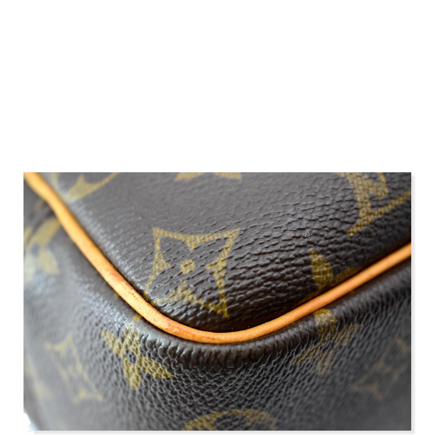 Deauville cloth handbag Louis Vuitton Brown in Cloth - 31206519