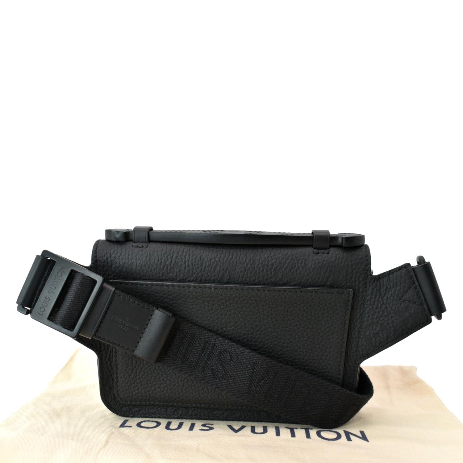 Louis Vuitton - S Lock Messenger Bag - Leather - Black - Men - Luxury