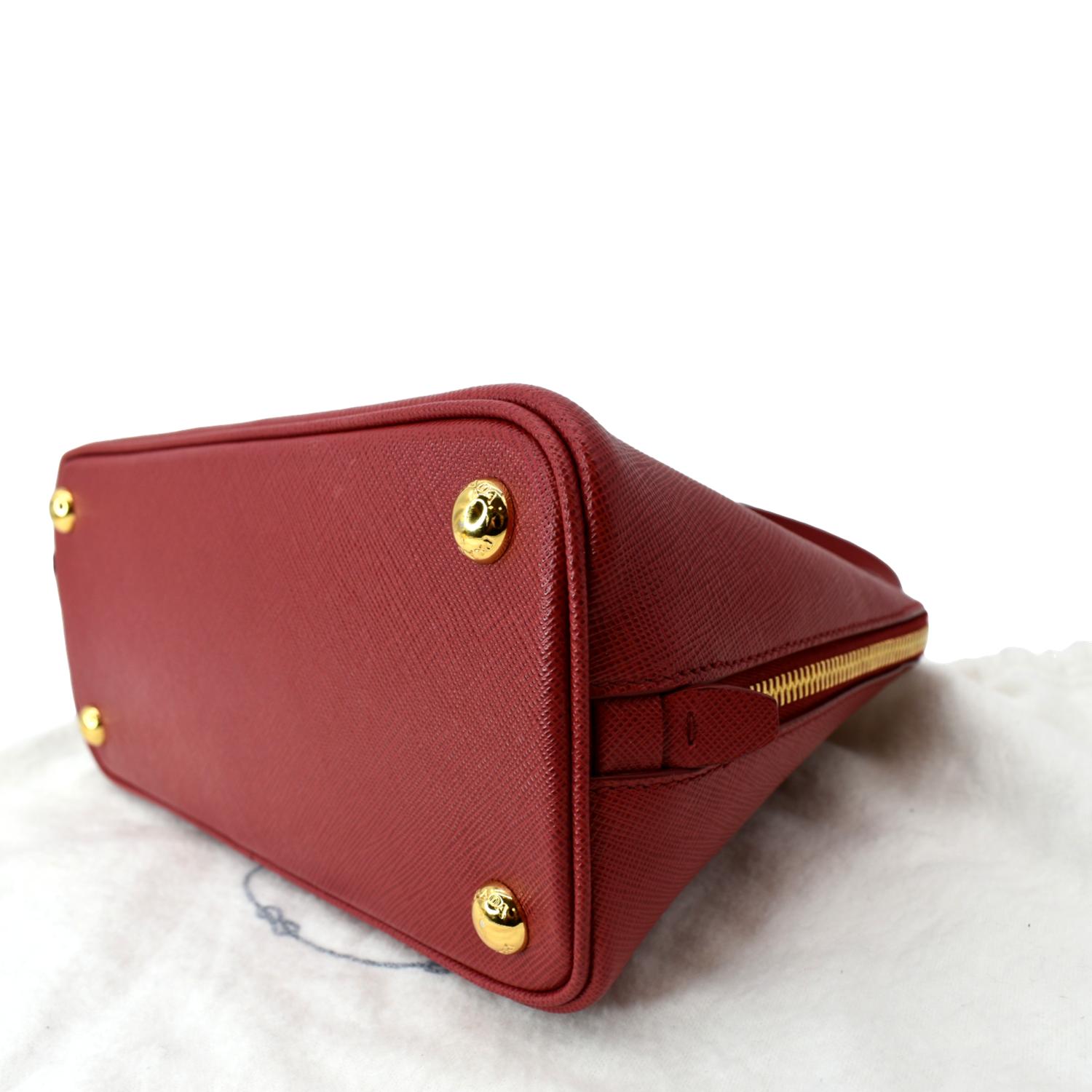 Prada Panier bag in Saffiano leather red in 2023