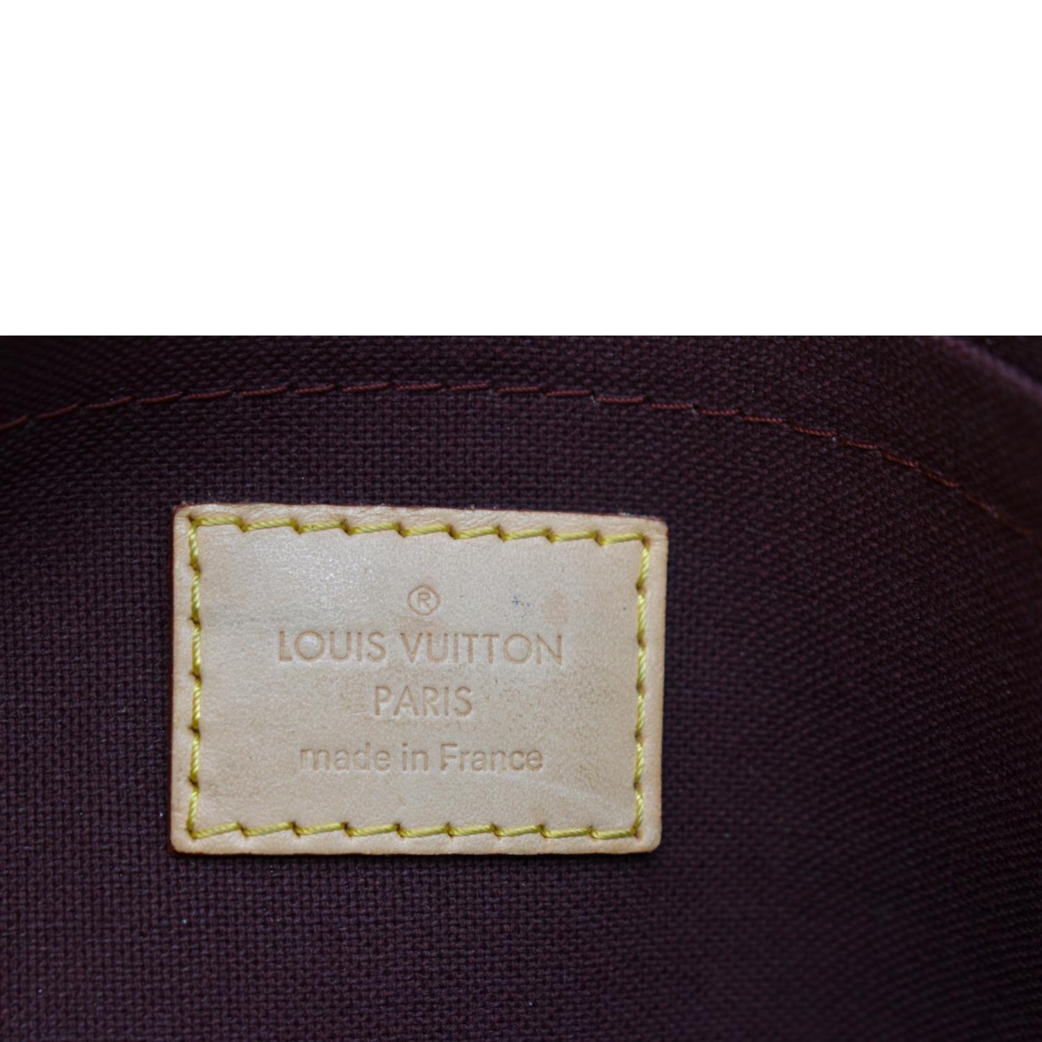 LOUIS VUITTON Monogram Canvas Favorite PM Crossbody Bag E4030