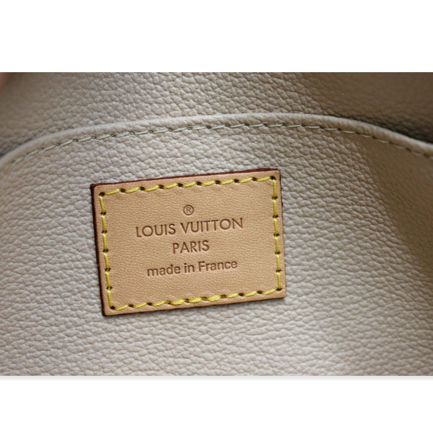 LOUIS VUITTON Damier Azur Cosmetic Pouch GM 1307138