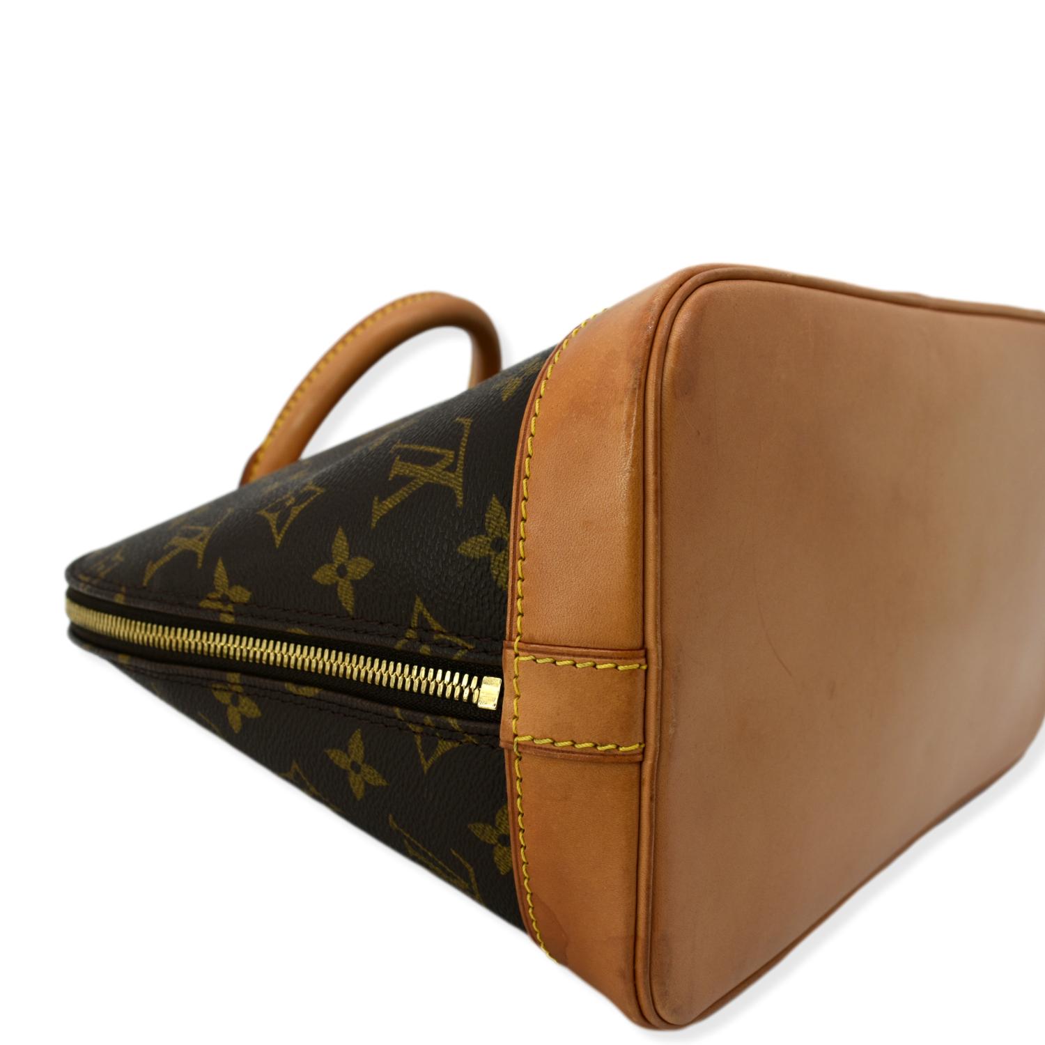 Louis Vuitton Alma Shoulder bag 364596