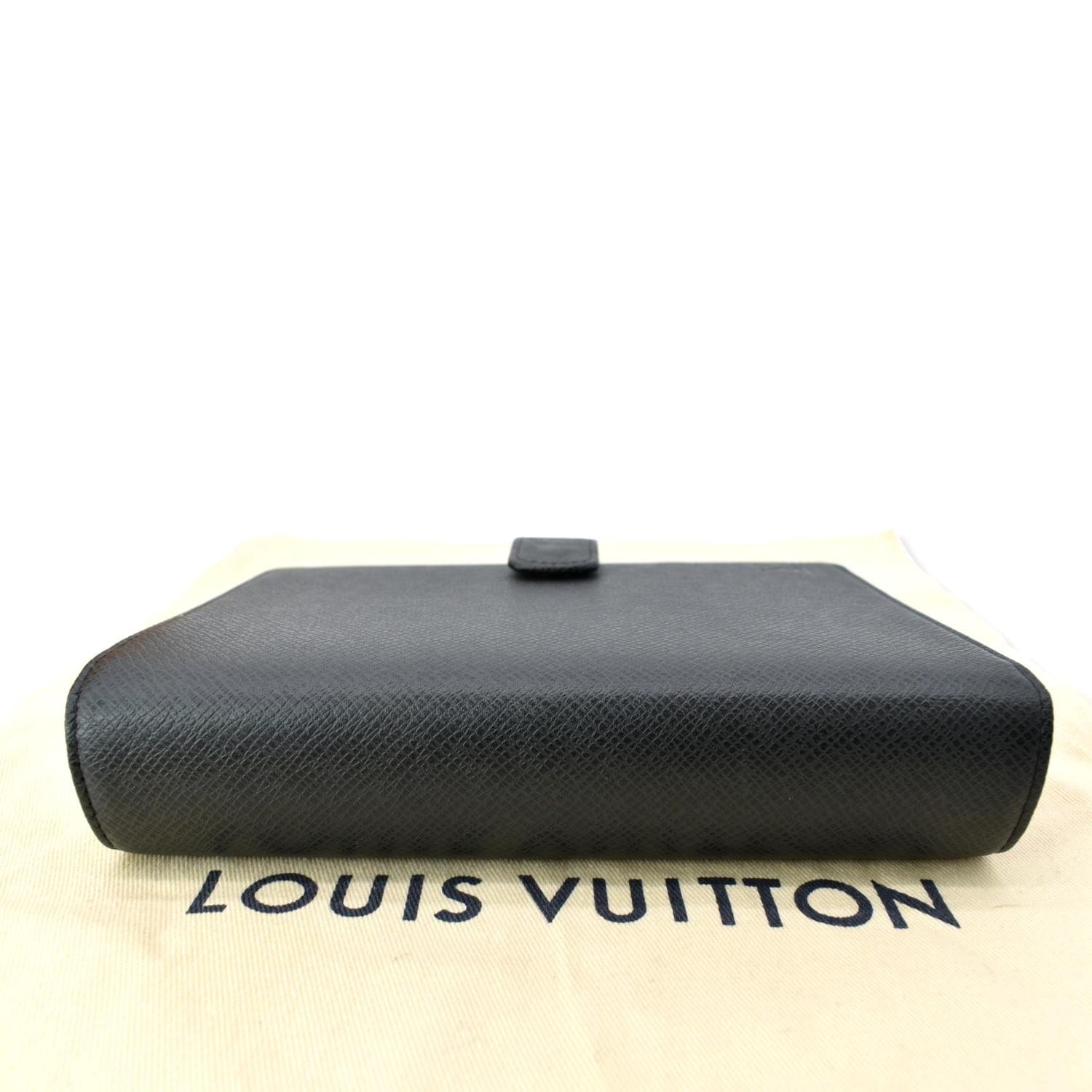 Louis Vuitton Black Epi Leather Small Ring Agenda Cover For Sale