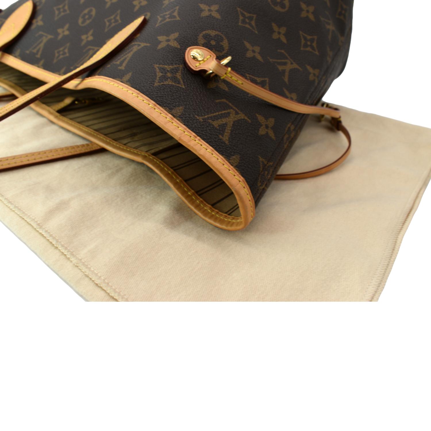 Neverfull MM Monogram Canvas - Handbags