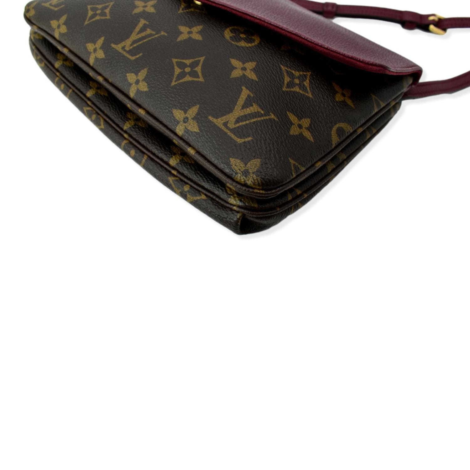 Vuitton Twice - 7 For Sale on 1stDibs