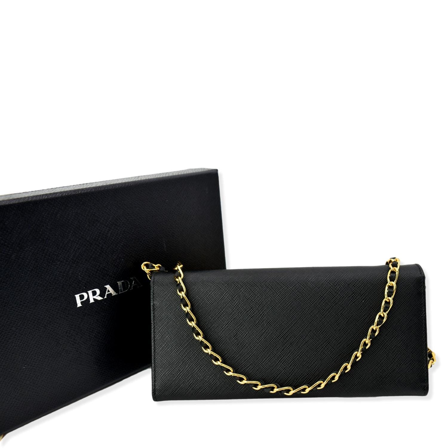 Prada wallet😻💯👌 Available now @pvcamboscollections