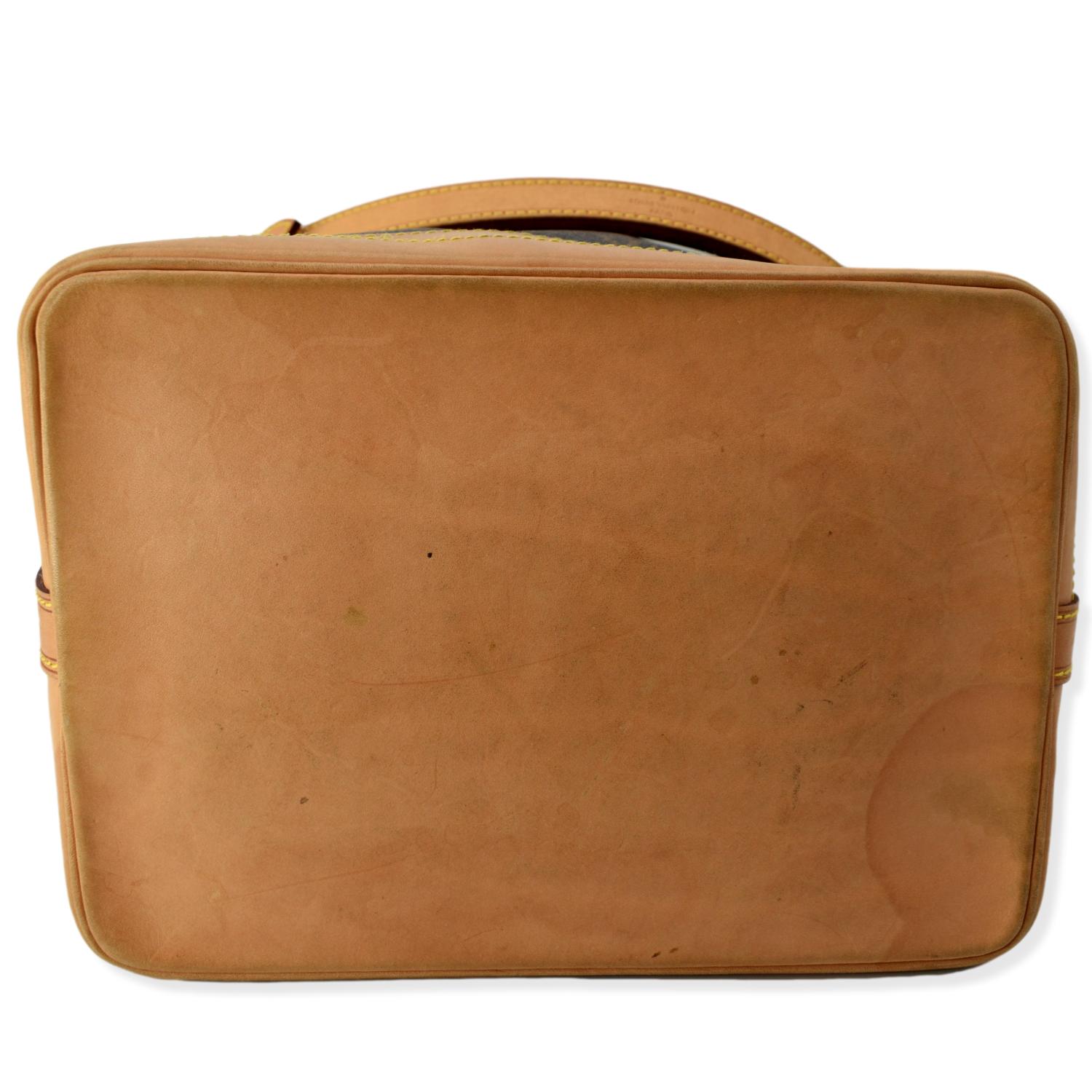 Noé cloth handbag Louis Vuitton Brown in Cloth - 36809898