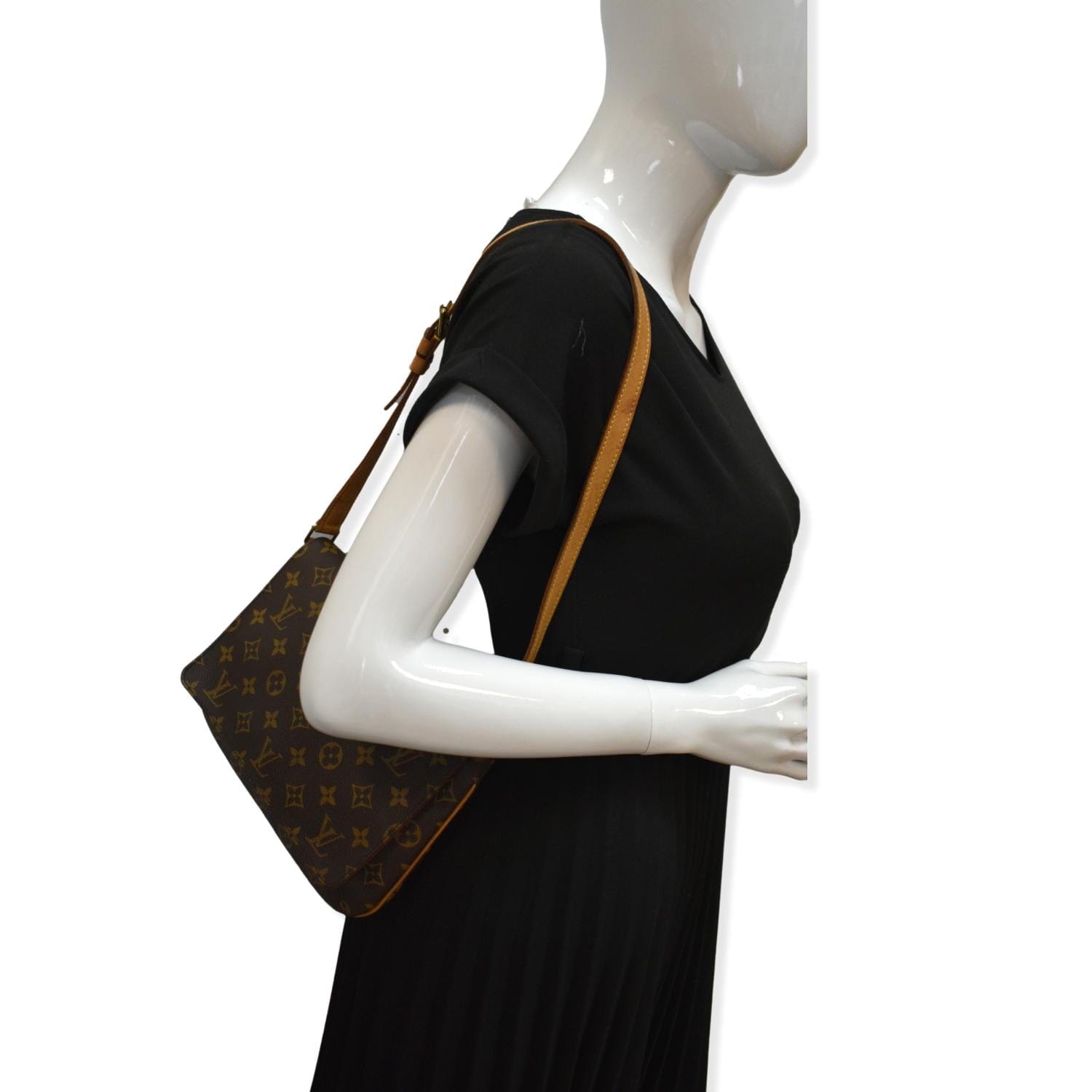 Vintage Louis Vuitton Monogram Musette Tango Shoulder Bag 1999
