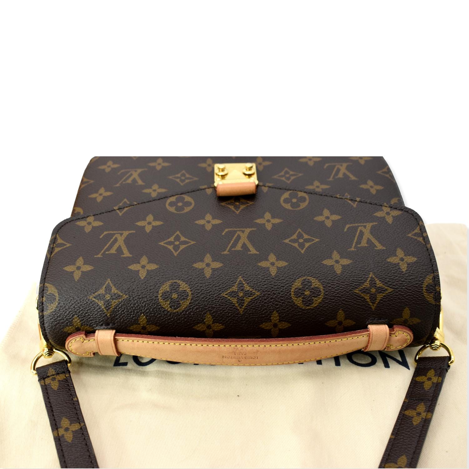 Louis Vuitton Pochette Metis 2014 Brown Cross Body Bag