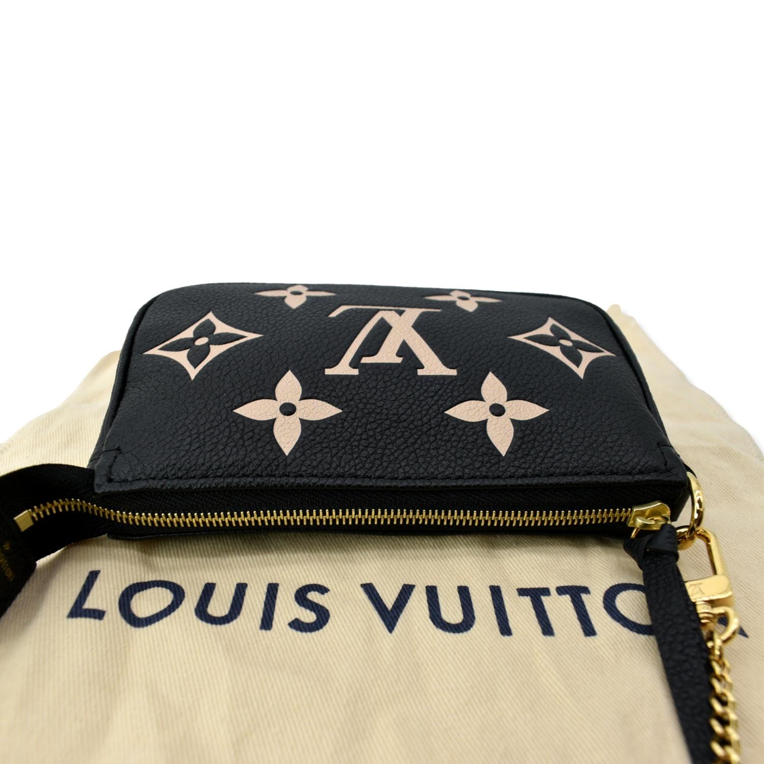 NEW Louis Vuitton Mini Pochette Accessoires in Monogram