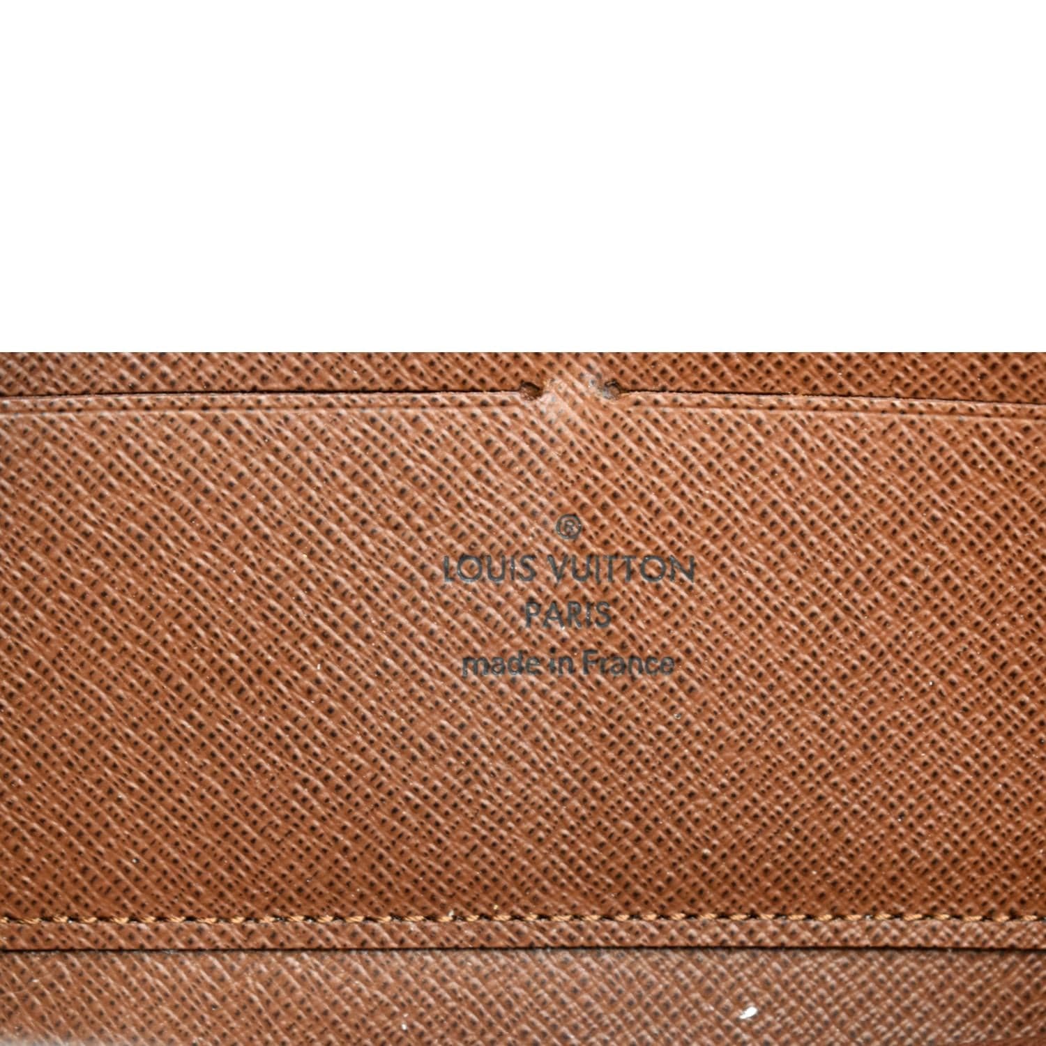 LOUIS VUITTON LV Broderie Anglaise Zippy Long Wallet M82471