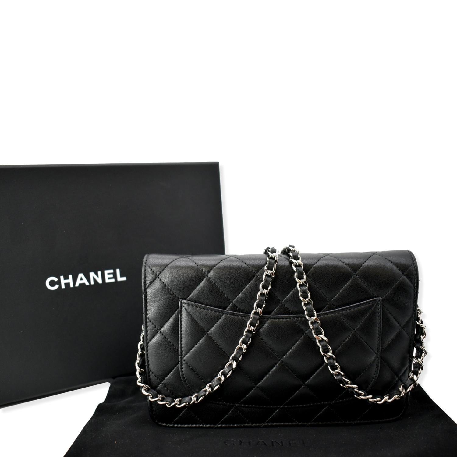 Wallet on chain leather crossbody bag Chanel Black in Leather - 34686755