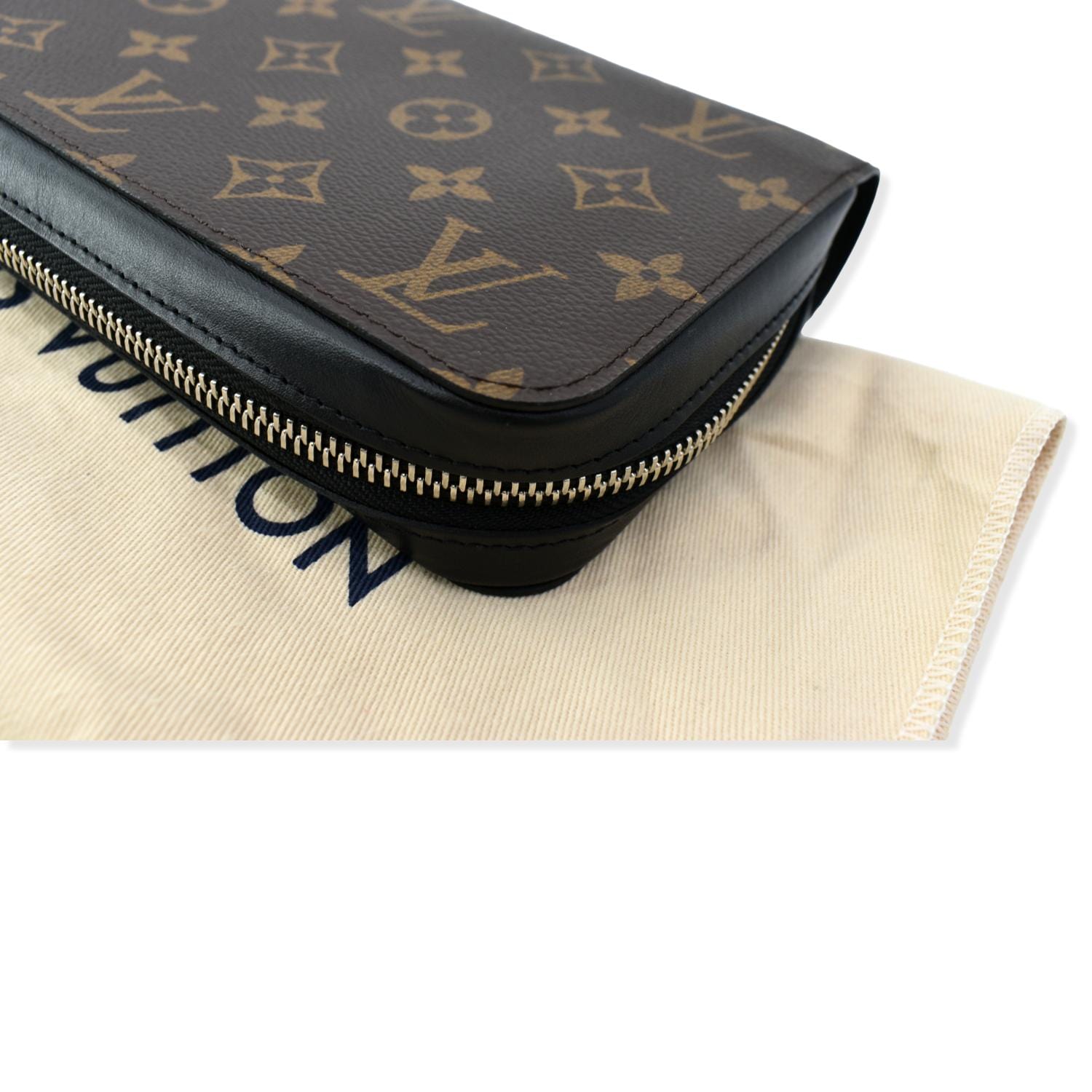 Louis Vuitton Zippy Wallet(Brown)