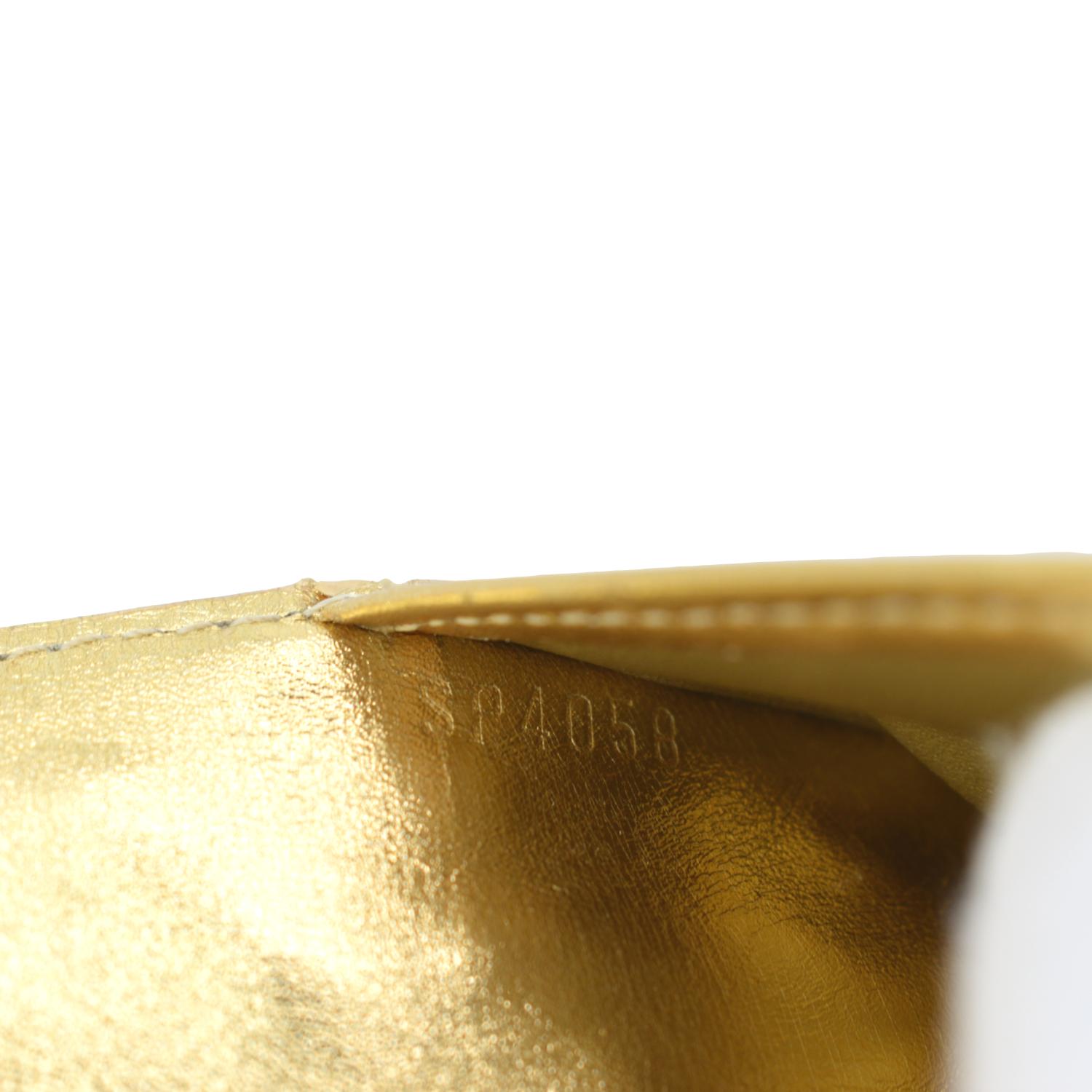 Gold Louis Vuitton Monogram Miroir Small Ring Agenda Cover, RvceShops  Revival