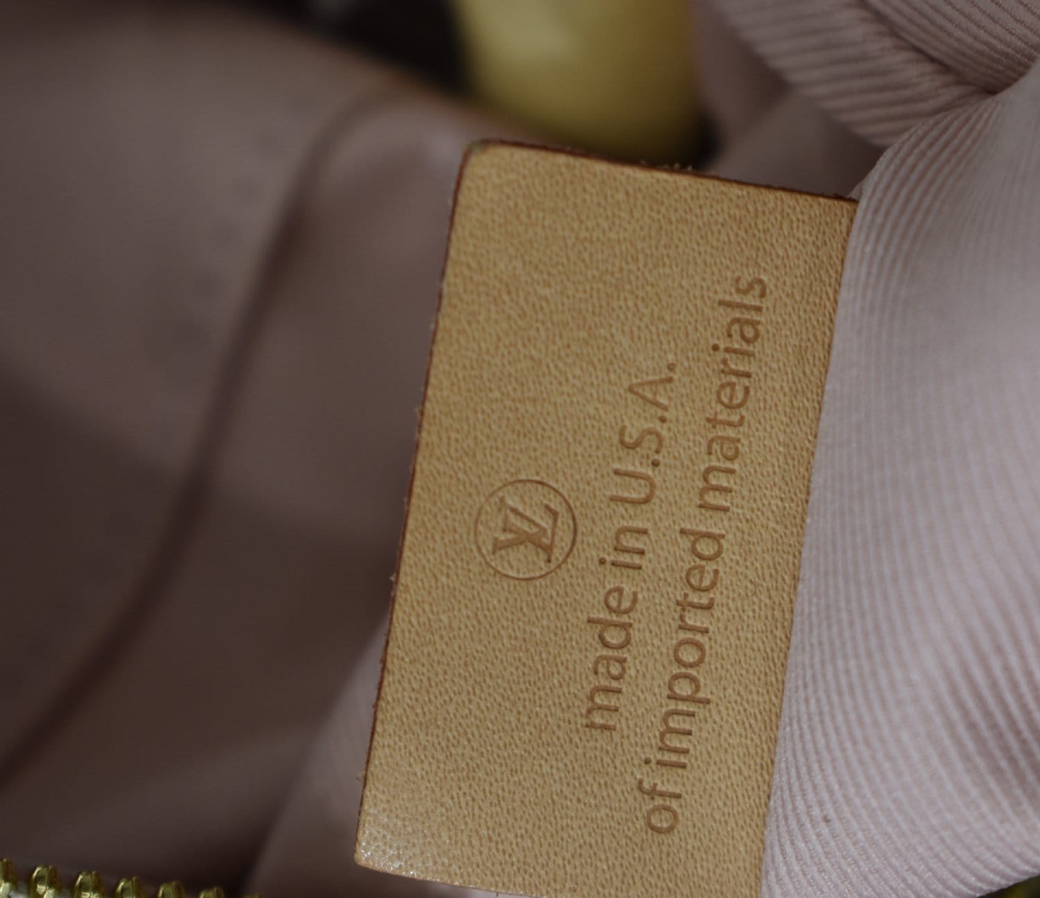 Authentic Louis Vuitton Damier Azur Lymington for Sale in Plano