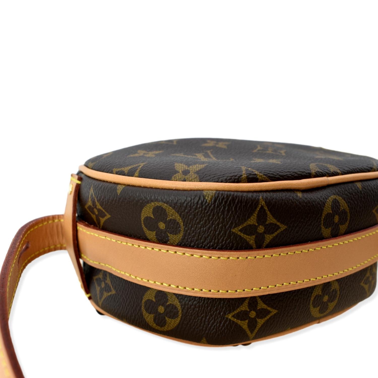Boîte chapeau souple cloth crossbody bag Louis Vuitton Brown in
