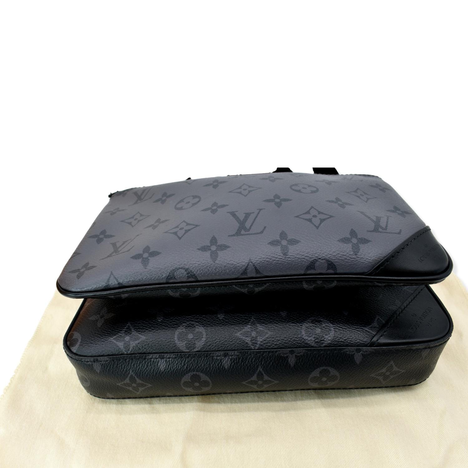 Louis Vuitton LV trio messenger new Grey Leather ref.287001 - Joli