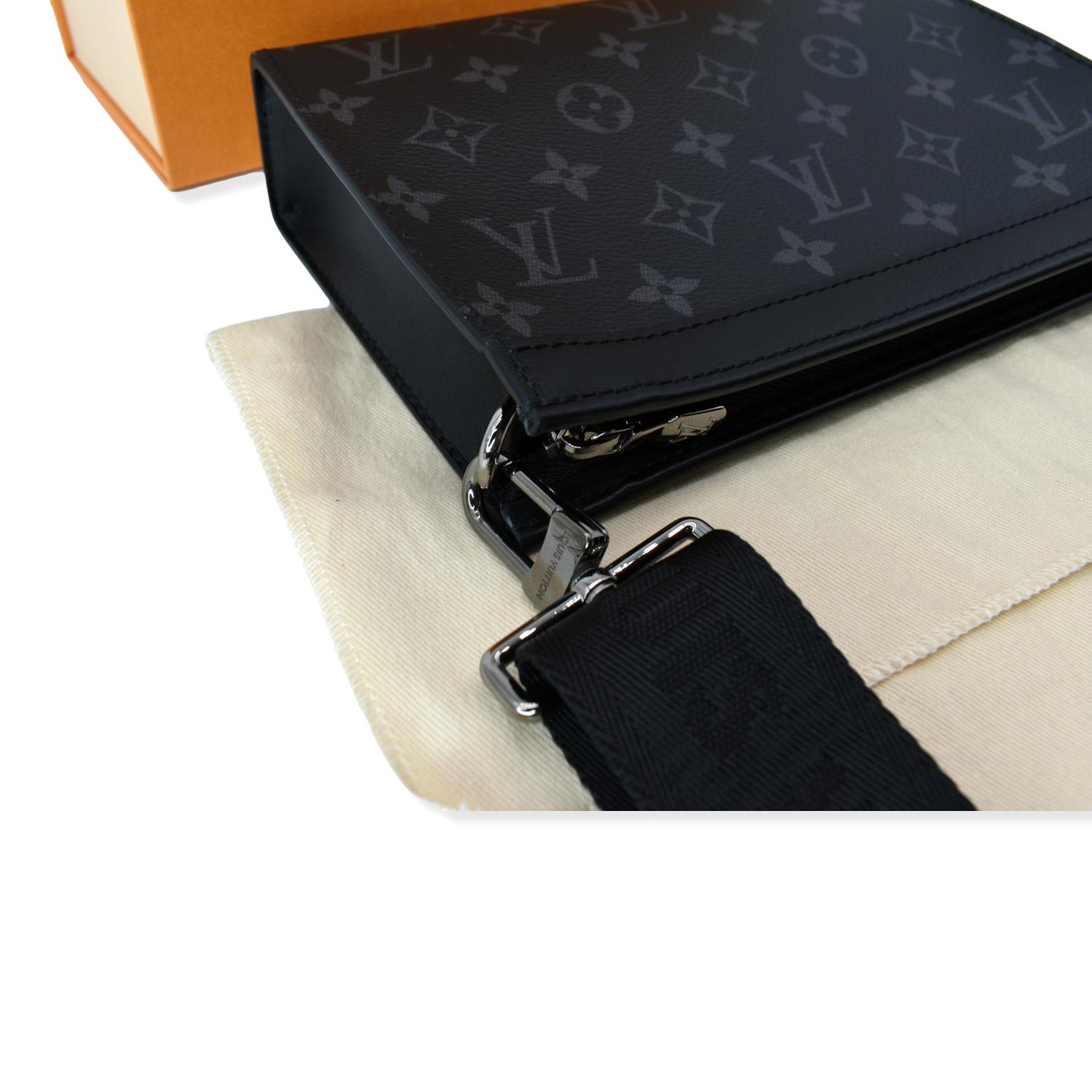 Gaston Wearable Wallet Monogram Eclipse - Men - Small Leather
