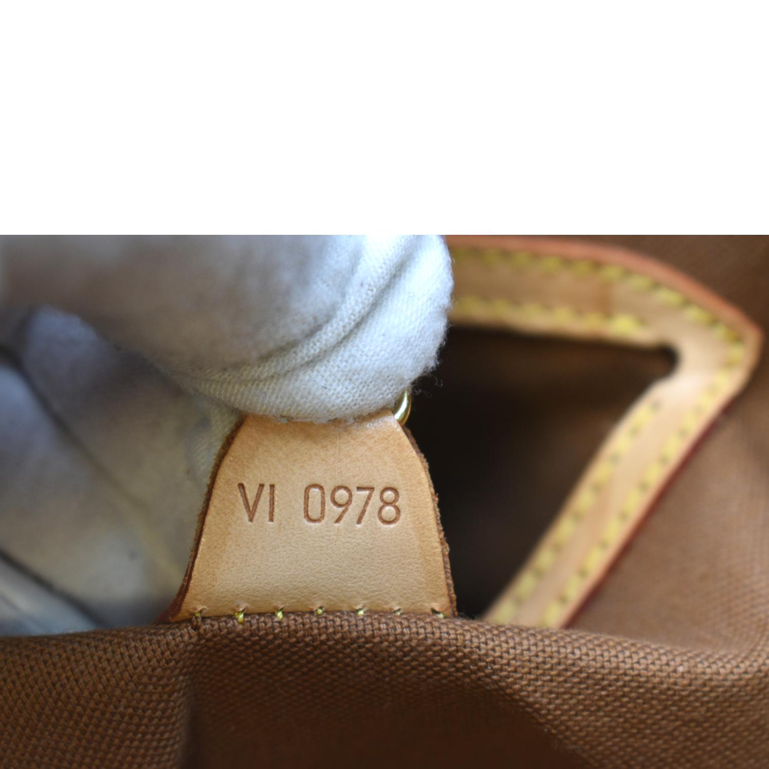 Louis Vuitton Ellipse Brown Canvas Shoulder Bag (Pre-Owned)