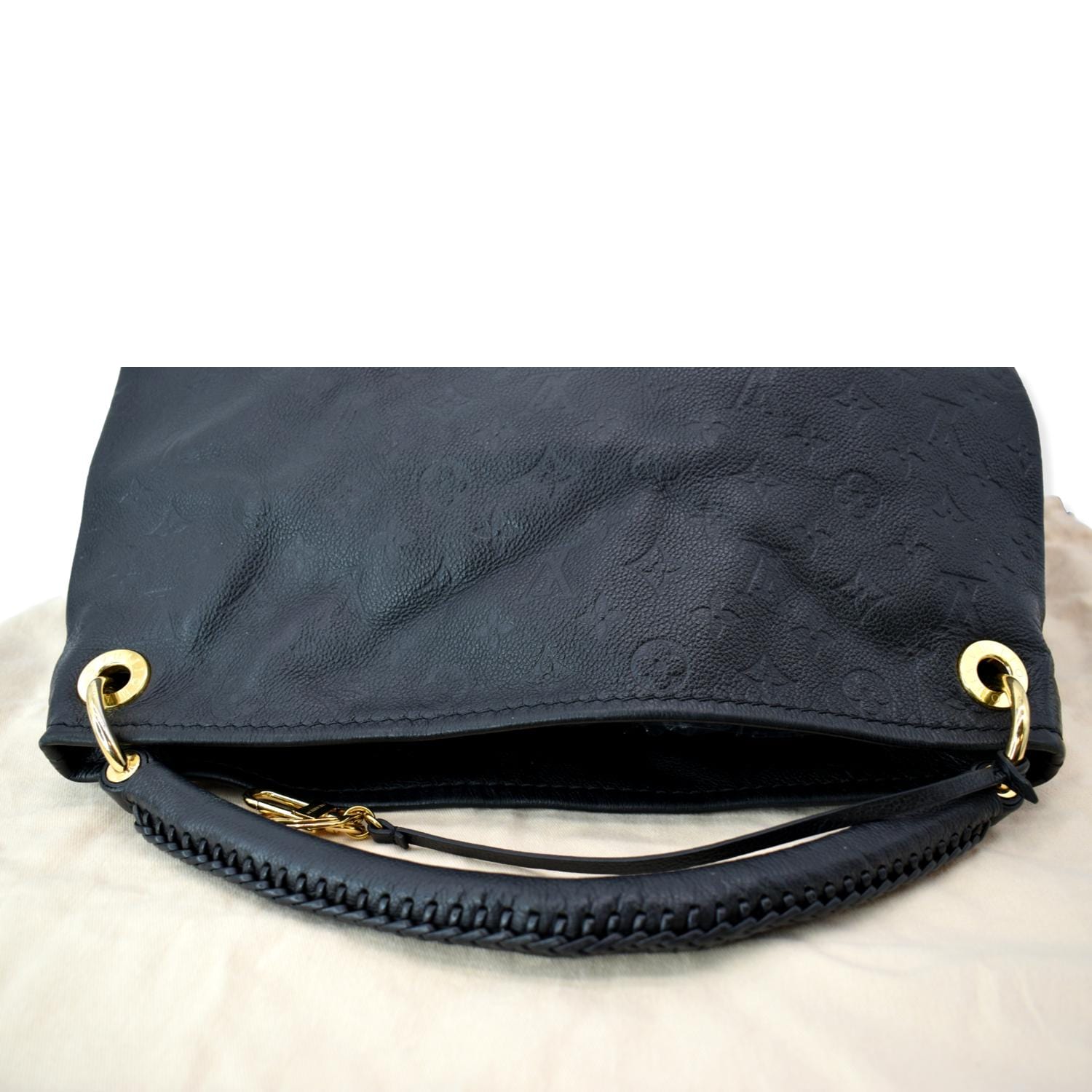 Artsy leather handbag Louis Vuitton Black in Leather - 35180516