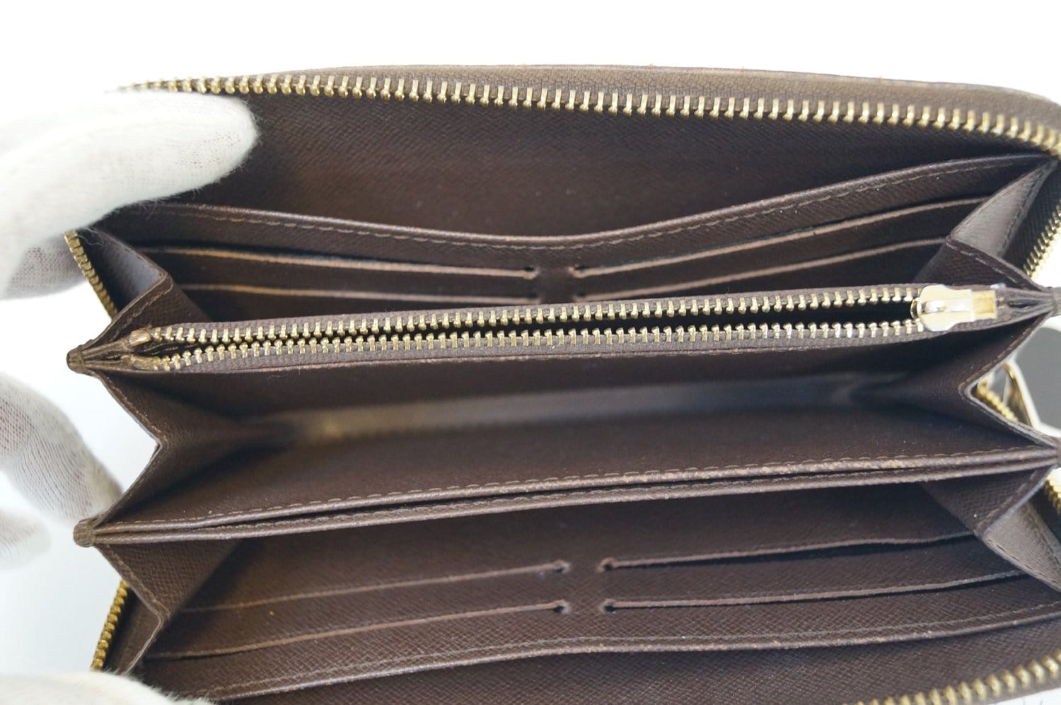 lv zippy compact wallet