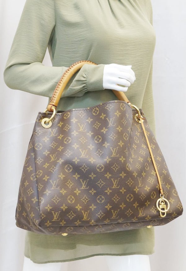 LOUIS VUITTON Monogram Canvas Artsy MM Hobo Shoulder Bag