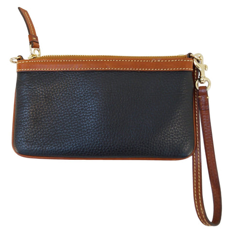 DOONEY & BOURKE Leather Black Zippy Pouch