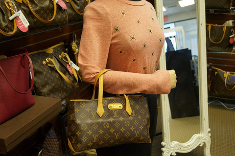 Louis Vuitton Monogram Canvas Wilshire PM Handbag