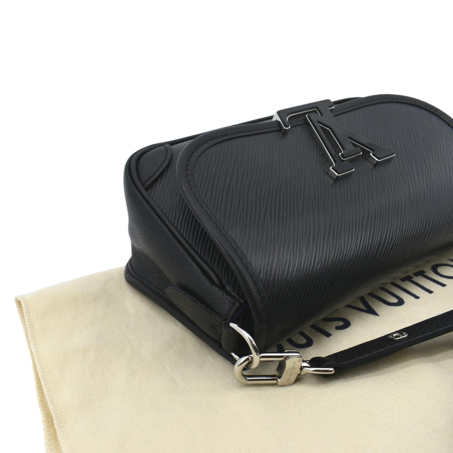 Louis Vuitton Buci Shoulder Bag - Farfetch