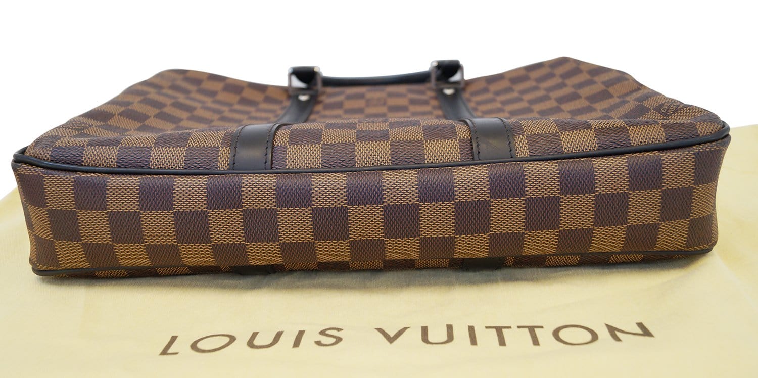 TAX FREE SHOPPING! Louis Vuitton Porte-Document Voyage PM UNBOXING 