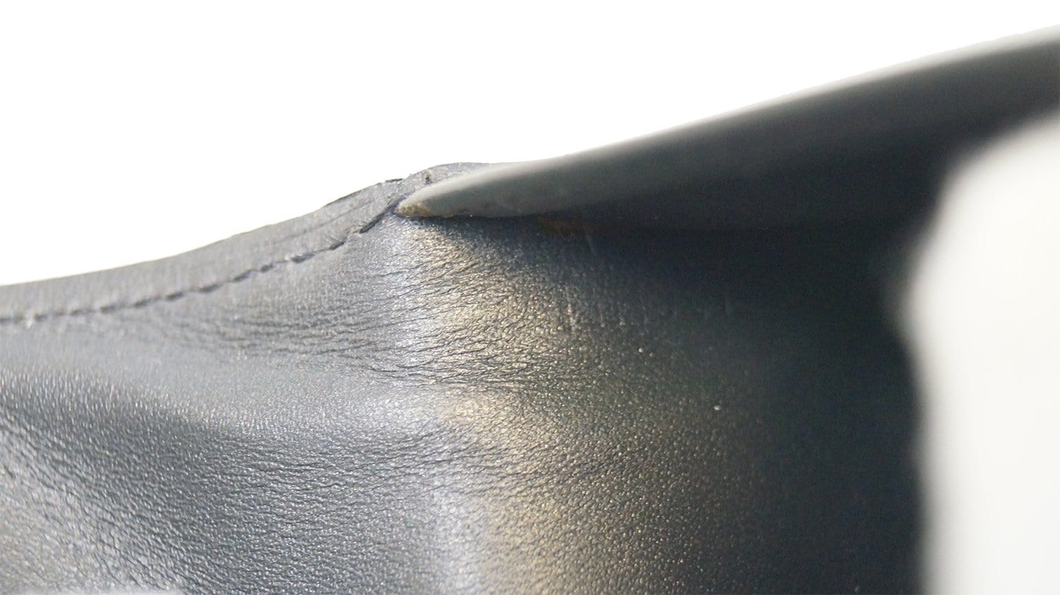 Louis Vuitton Black Epi Leather Porte Tresor International Wallet