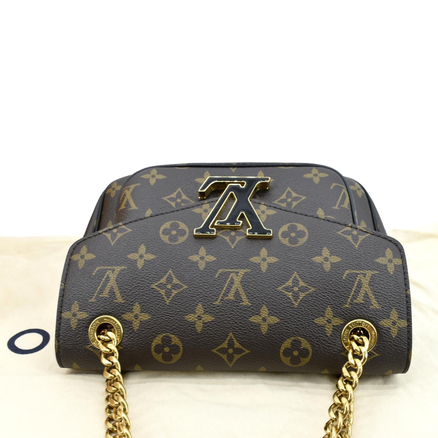 Louis Vuitton Passy Handbag Monogram Canvas Crossbody Bags