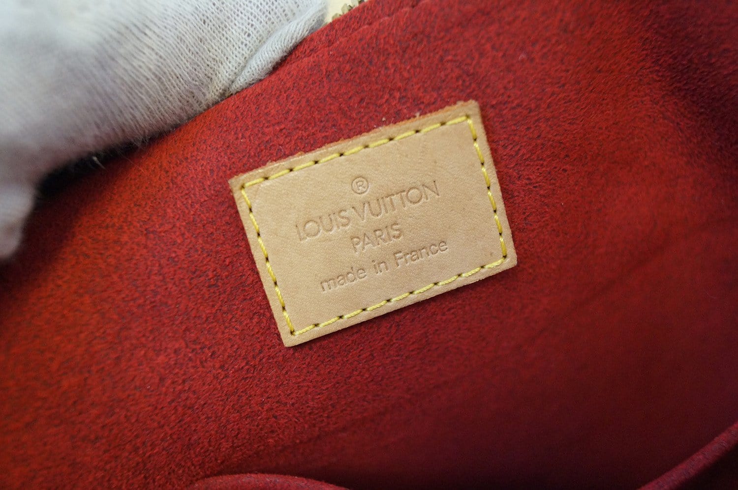 Louis Vuitton Monogram Coussin GM - Brown Shoulder Bags, Handbags -  LOU700889