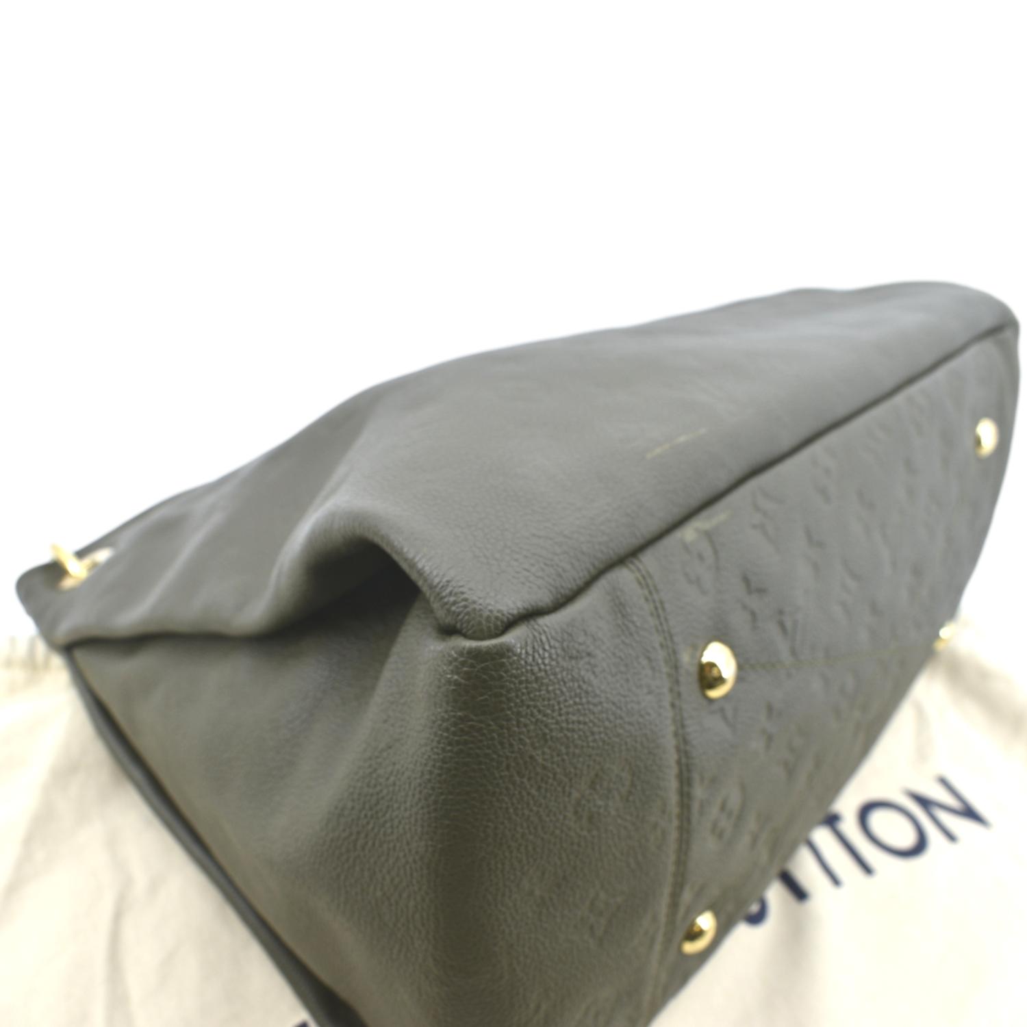 Louis Vuitton Empreinte Monogram Embossed Leather Artsy MM