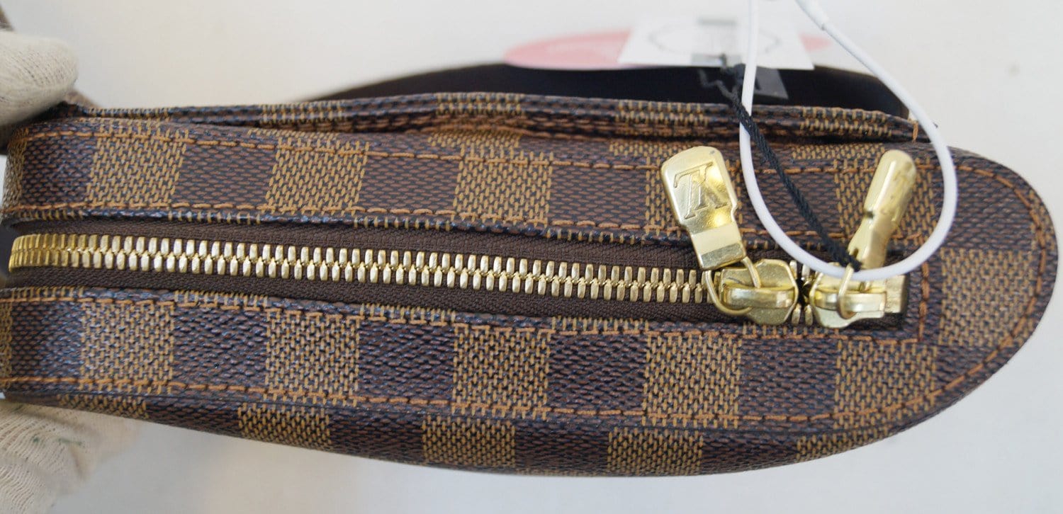 Geronimo cloth handbag Louis Vuitton Brown in Cloth - 29622307
