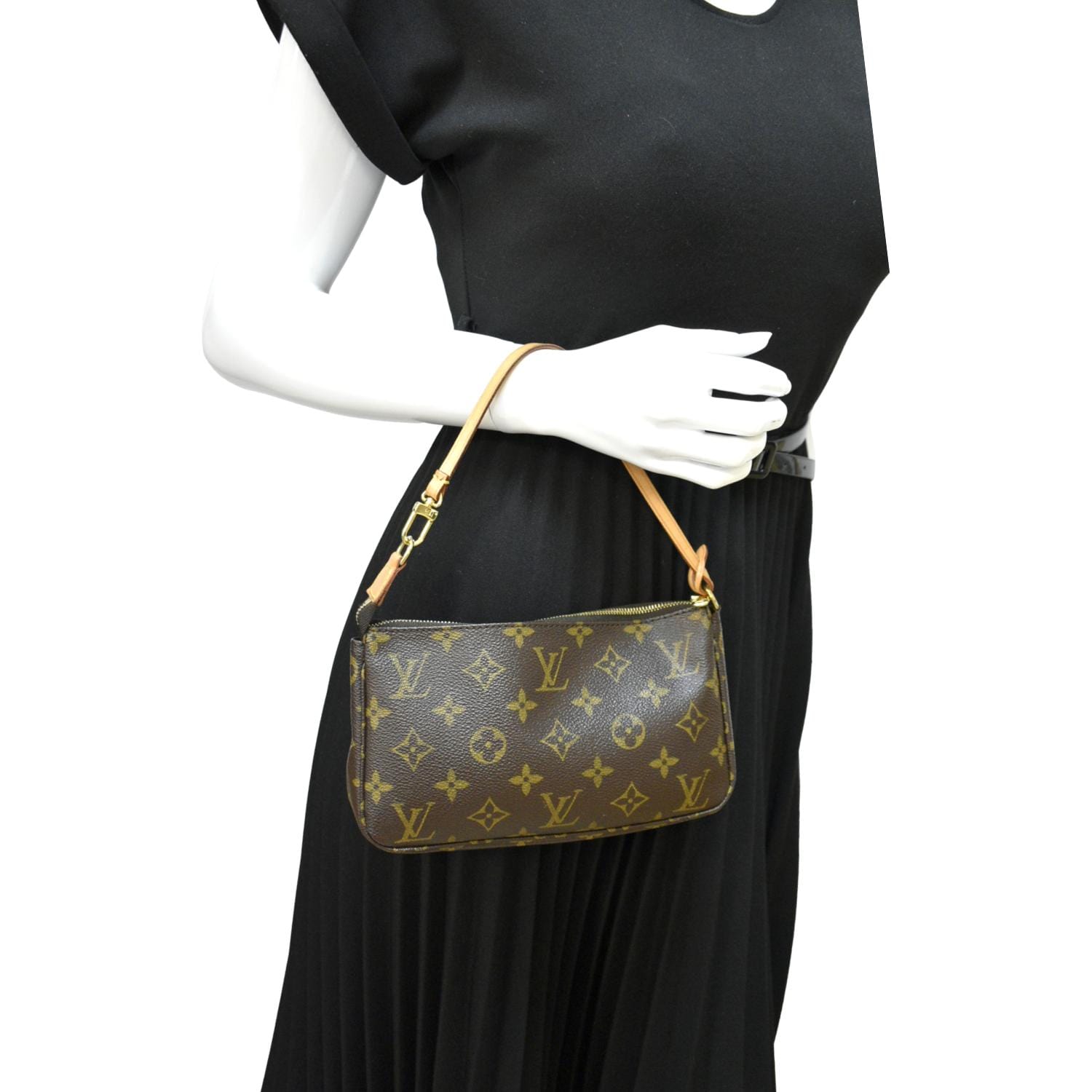 Auth Louis Vuitton Monogram Pochette Accessoir M51980 Women's Pouch